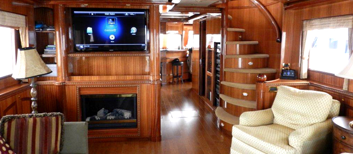 Luxury Yacht Luxury Yacht powered by Control4